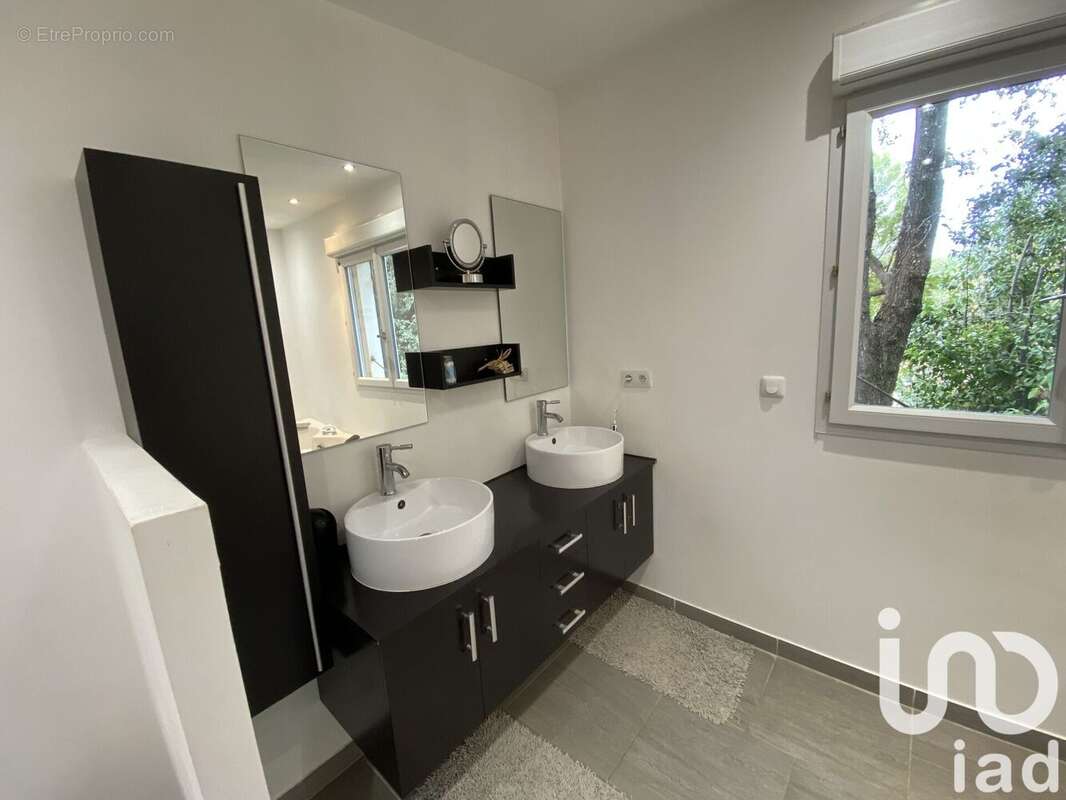 Photo 5 - Maison à TRETS