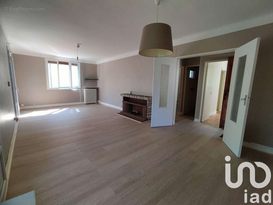 Photo 5 - Maison à CHAMPS-SUR-MARNE