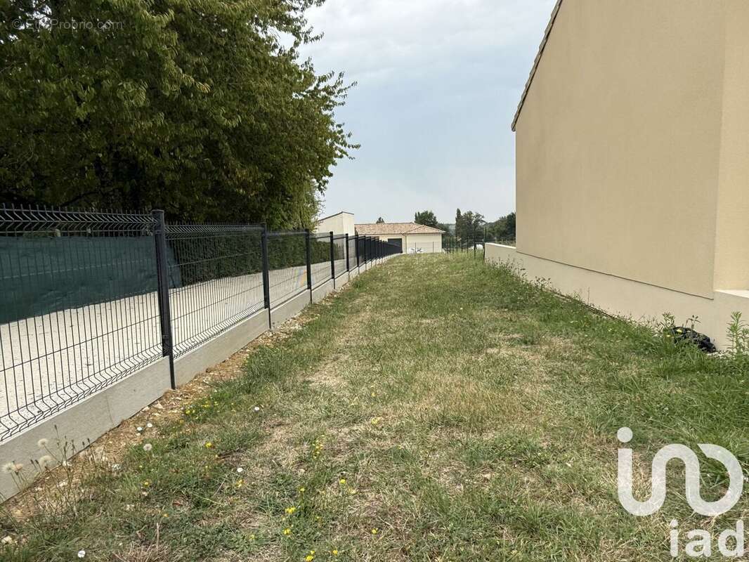 Photo 3 - Terrain à JONZAC