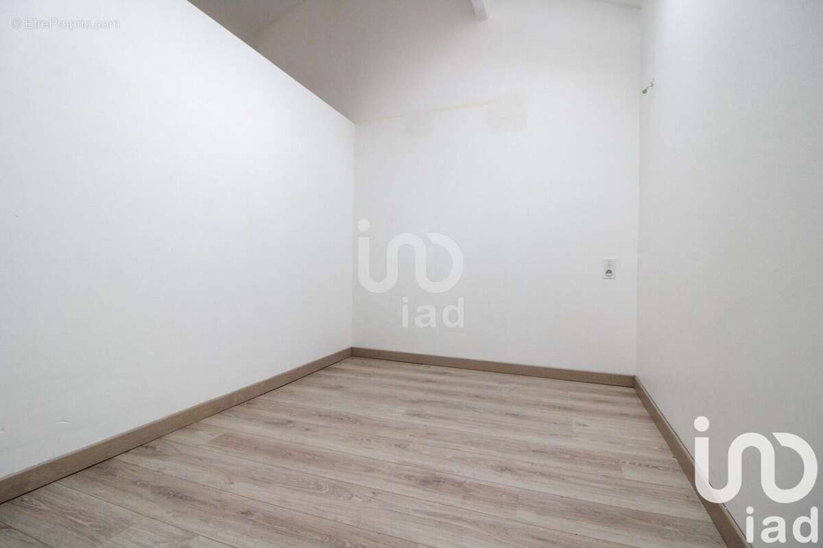 Photo 8 - Maison à SAINT-VICTOR-ET-MELVIEU