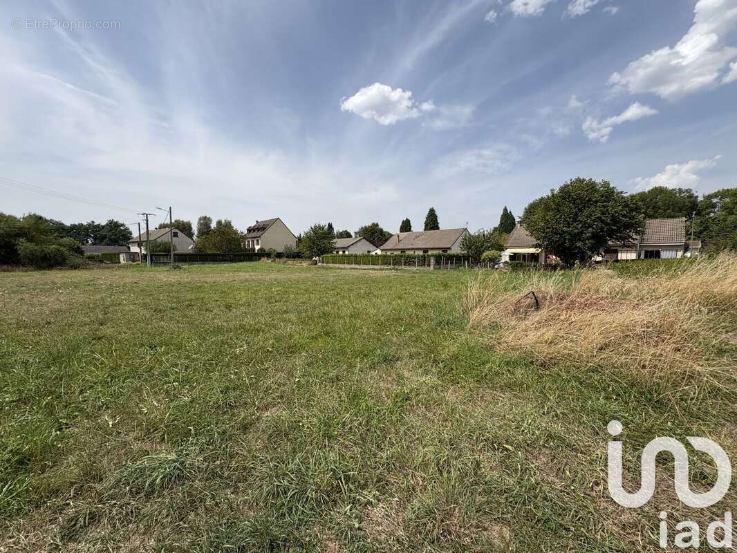 Photo 2 - Terrain à CHAMPAGNAC