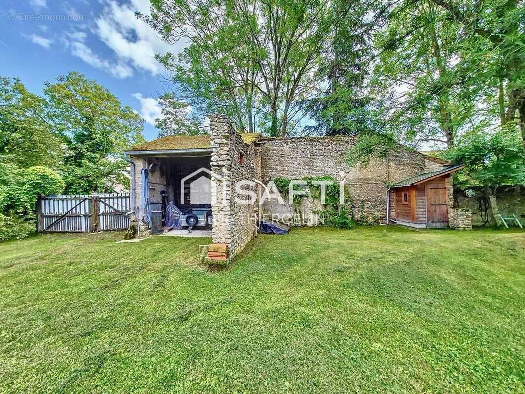 Photo 8 - Maison à FREVILLE-DU-GATINAIS