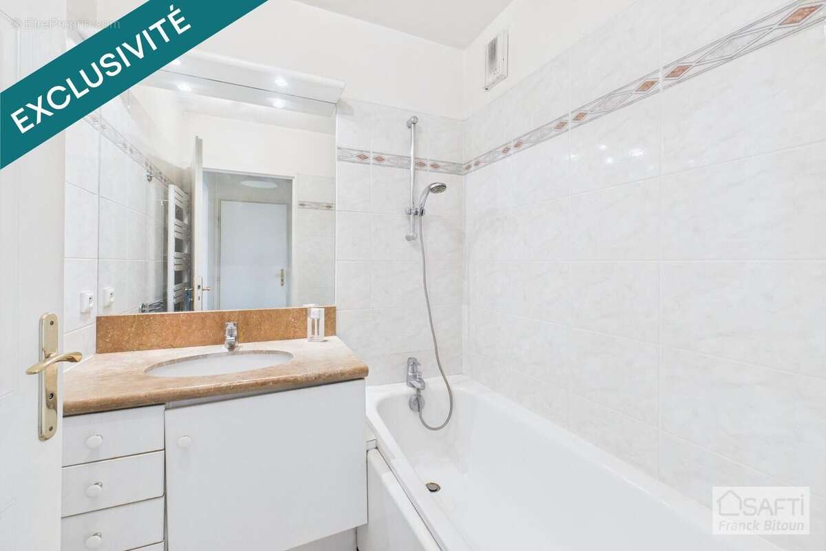 Photo 7 - Appartement à COURBEVOIE