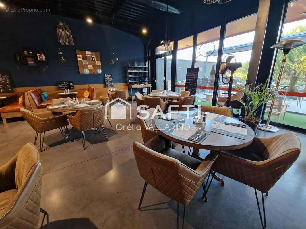 Photo 4 - Commerce à LES PEINTURES