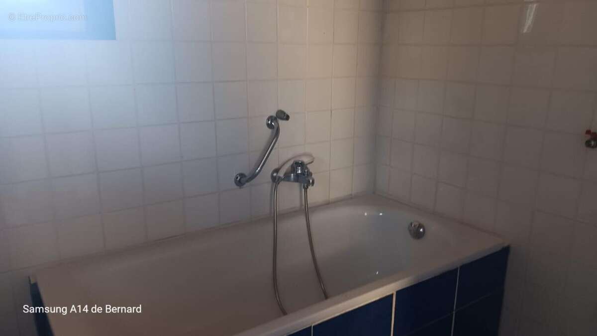 Photo 4 - Maison à SAINT-CARADEC