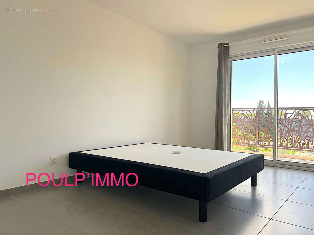 Appartement à HYERES