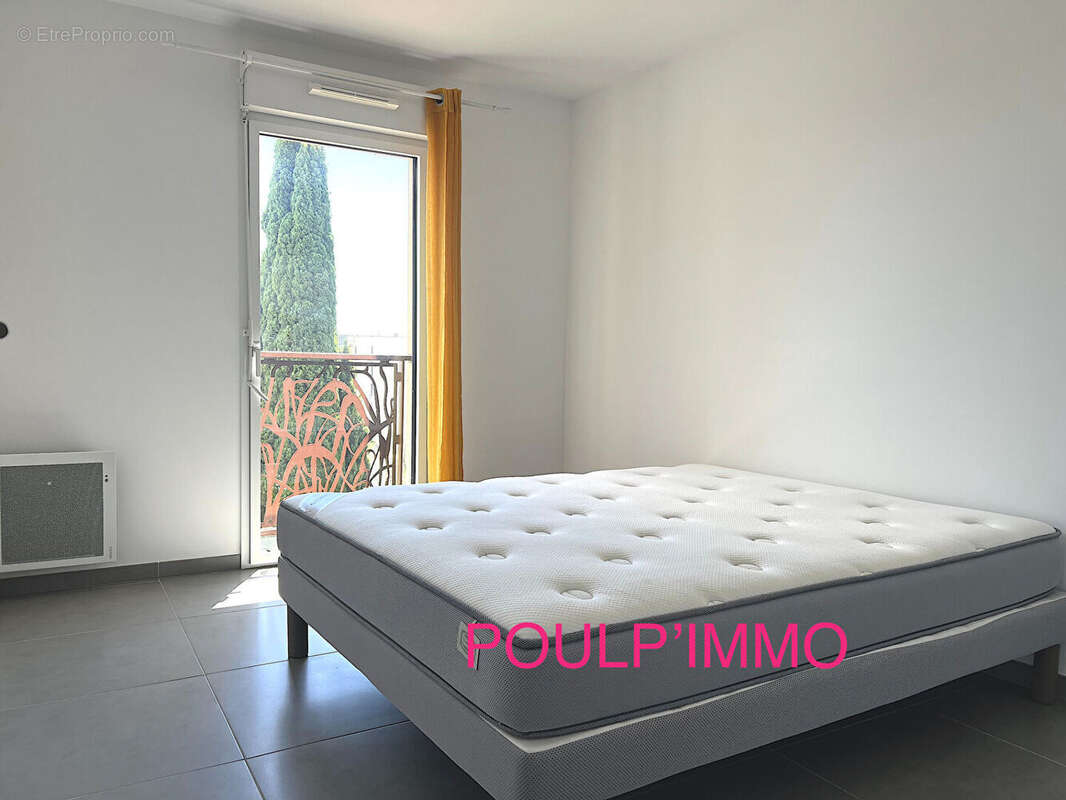 Appartement à HYERES