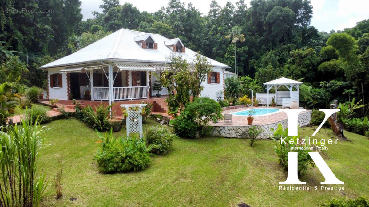 Maison à SAINT-CLAUDE