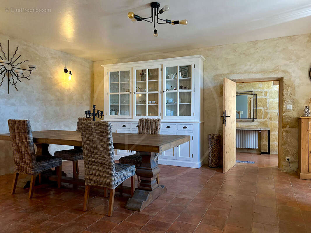 Maison à SAINTE-COLOMBE