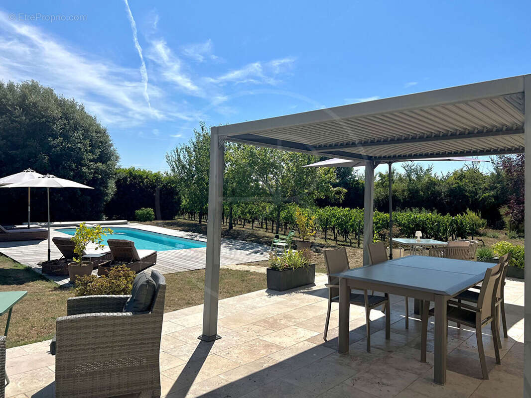 Maison à SAINTE-COLOMBE