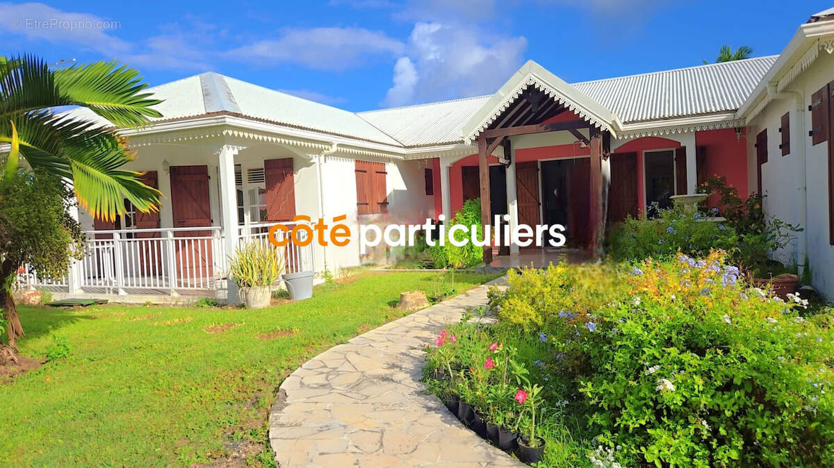 Maison à SAINT-FRANCOIS