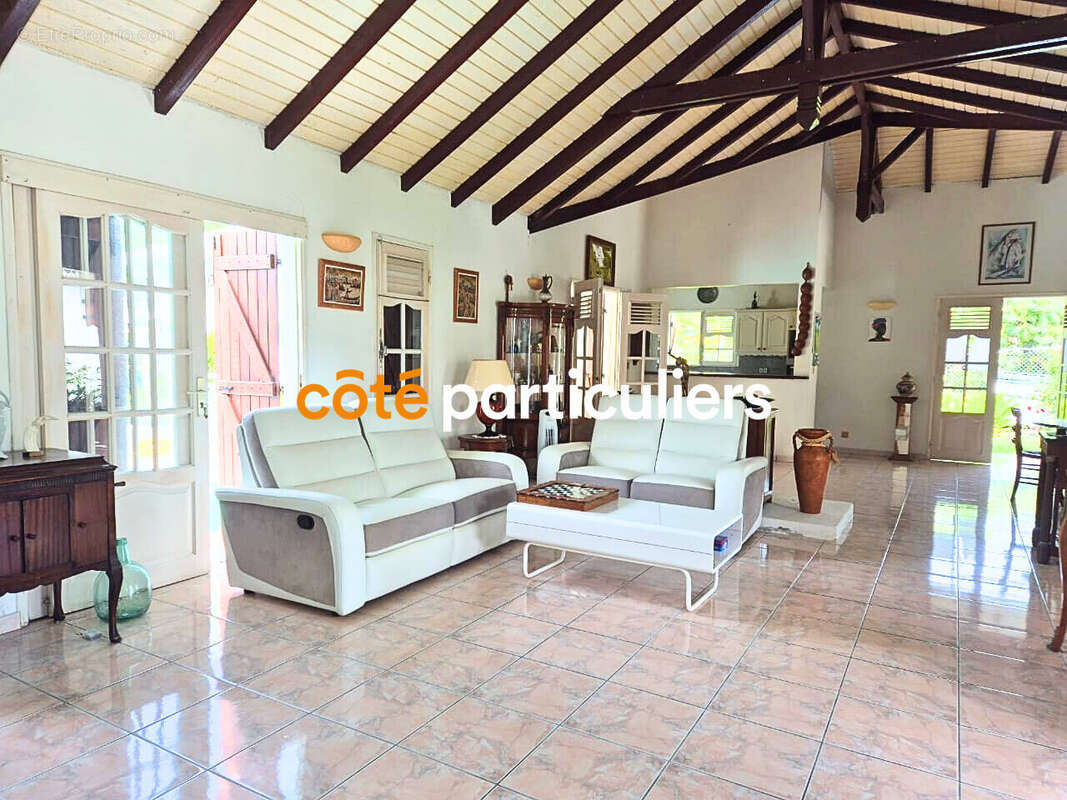 Maison à SAINT-FRANCOIS