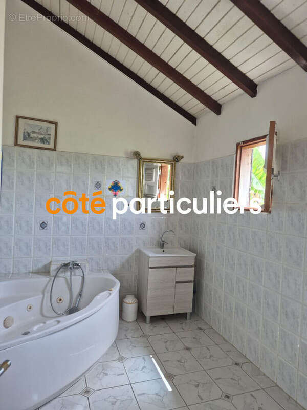 Maison à SAINT-FRANCOIS