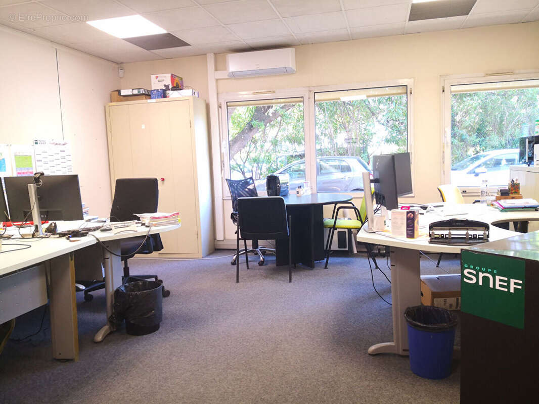 Commerce à LA SEYNE-SUR-MER