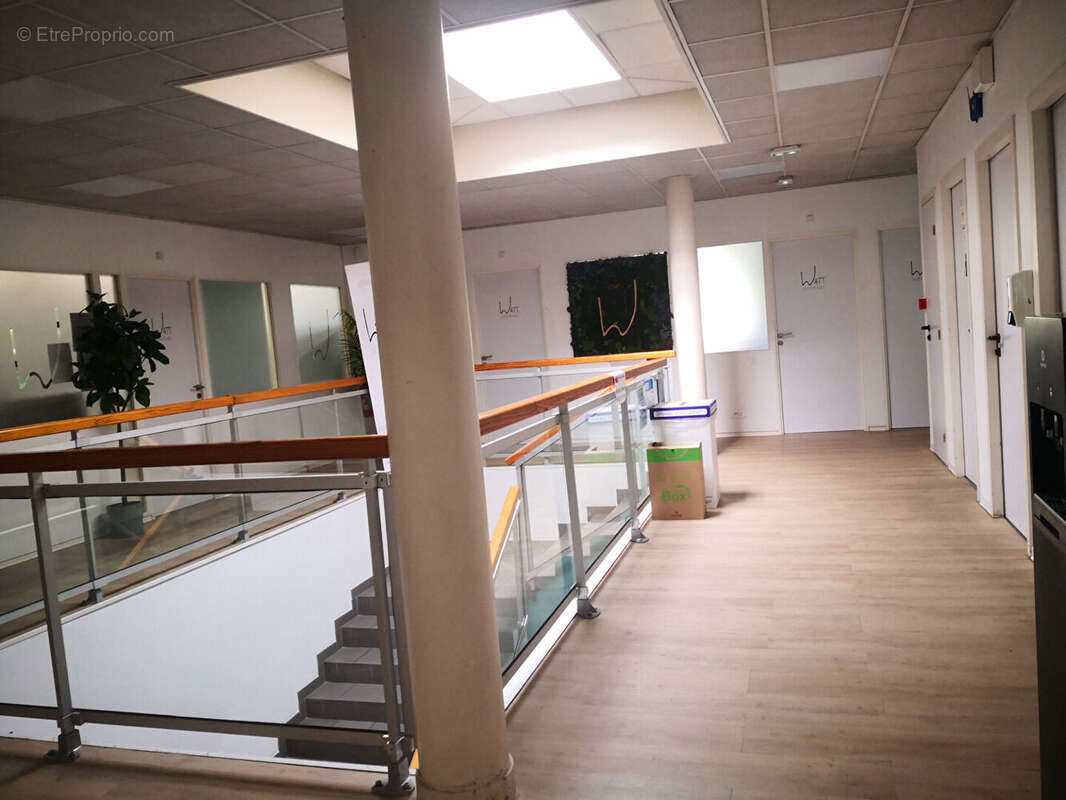 Commerce à LA SEYNE-SUR-MER