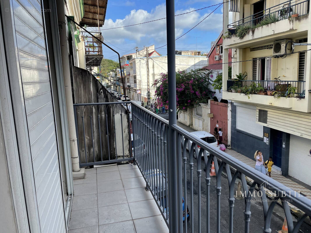 Appartement à POINTE-A-PITRE