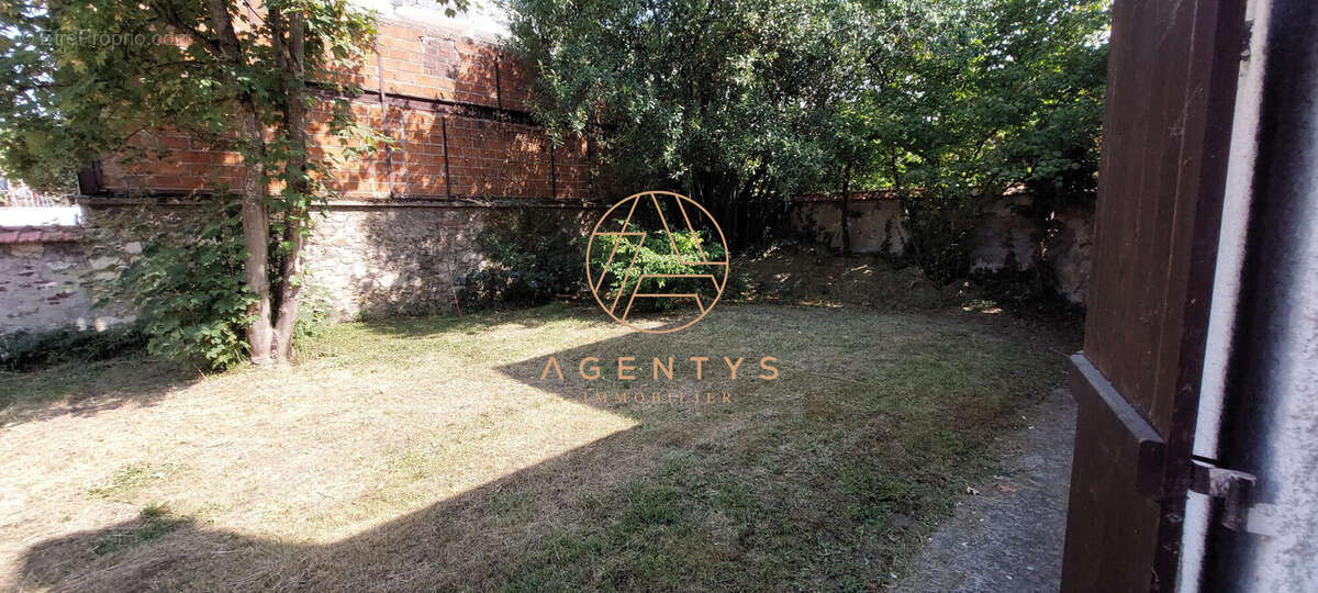 Maison à CHAMPIGNY-SUR-MARNE