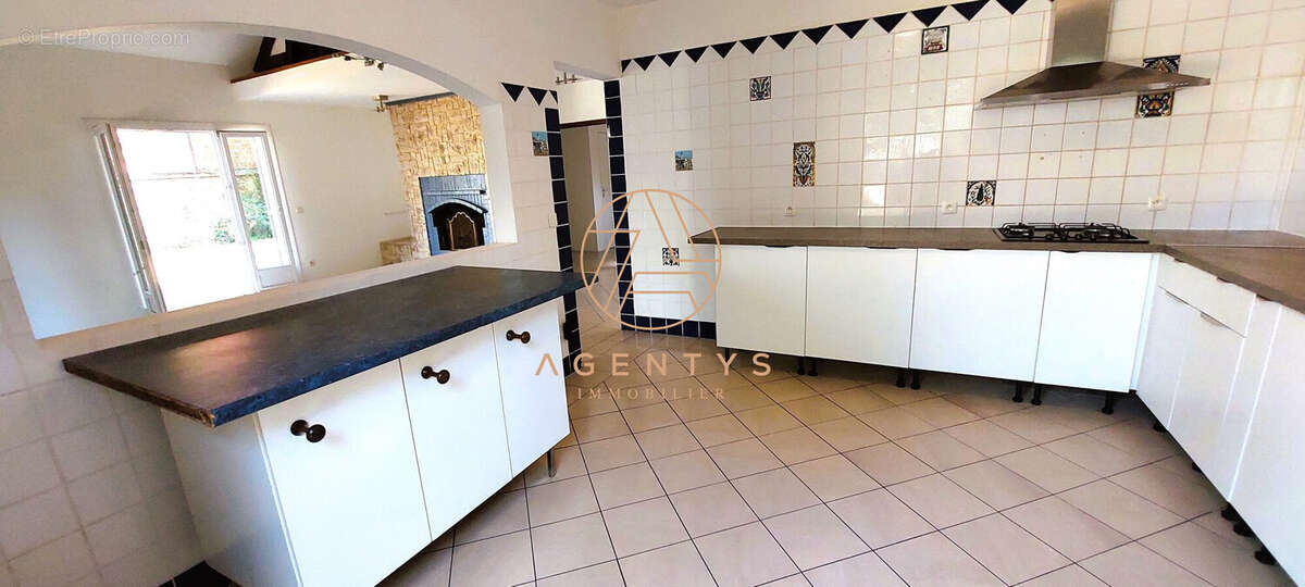 Maison à CHAMPIGNY-SUR-MARNE