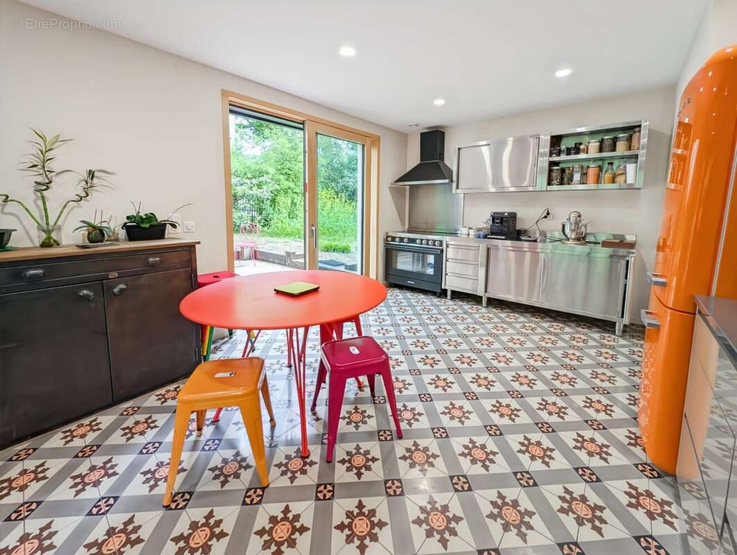 Maison à JOUY-EN-JOSAS