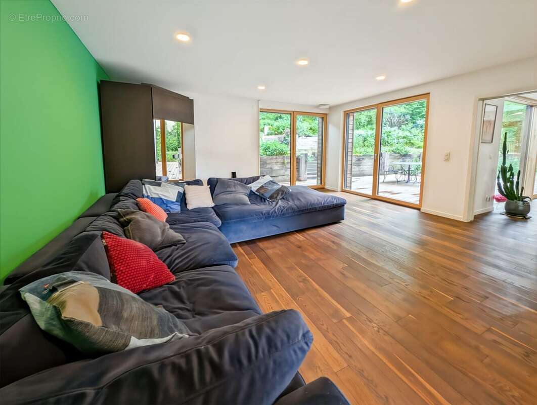 Maison à JOUY-EN-JOSAS