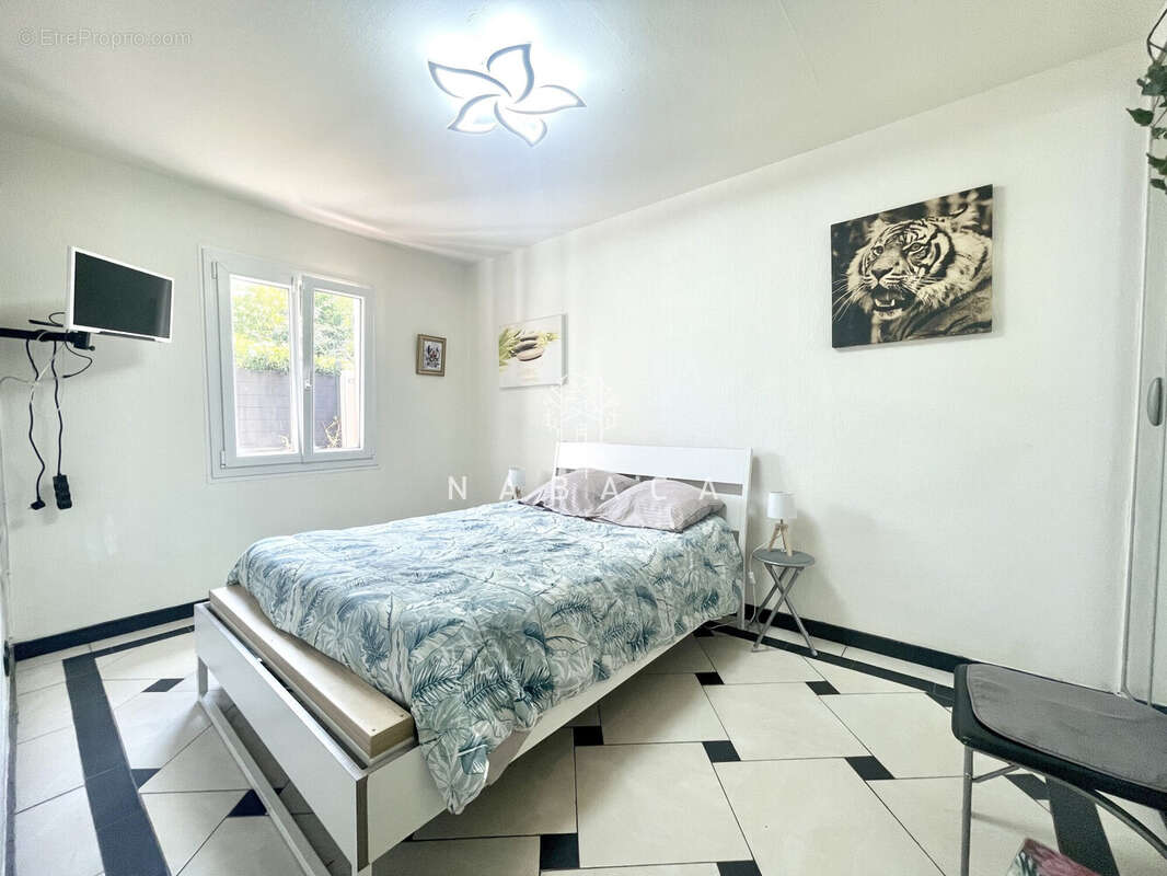 Maison à MOUANS-SARTOUX