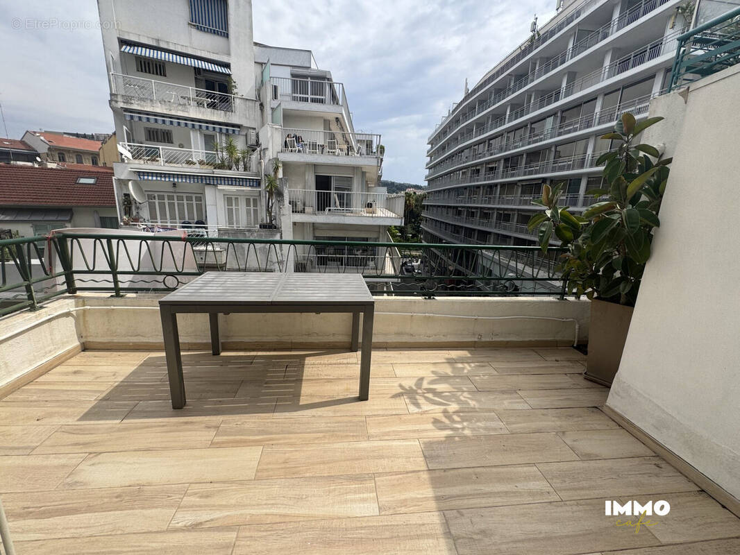 Appartement à NICE