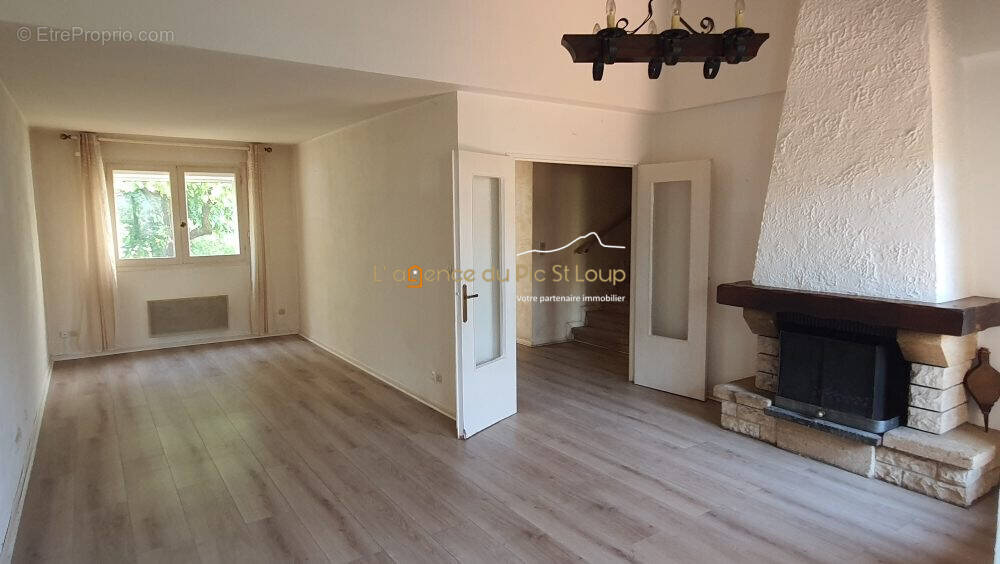 Maison à SAINT-GELY-DU-FESC