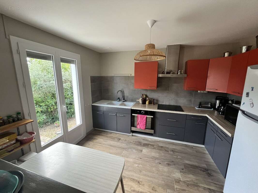 Maison à SAINT-HIPPOLYTE-DU-FORT