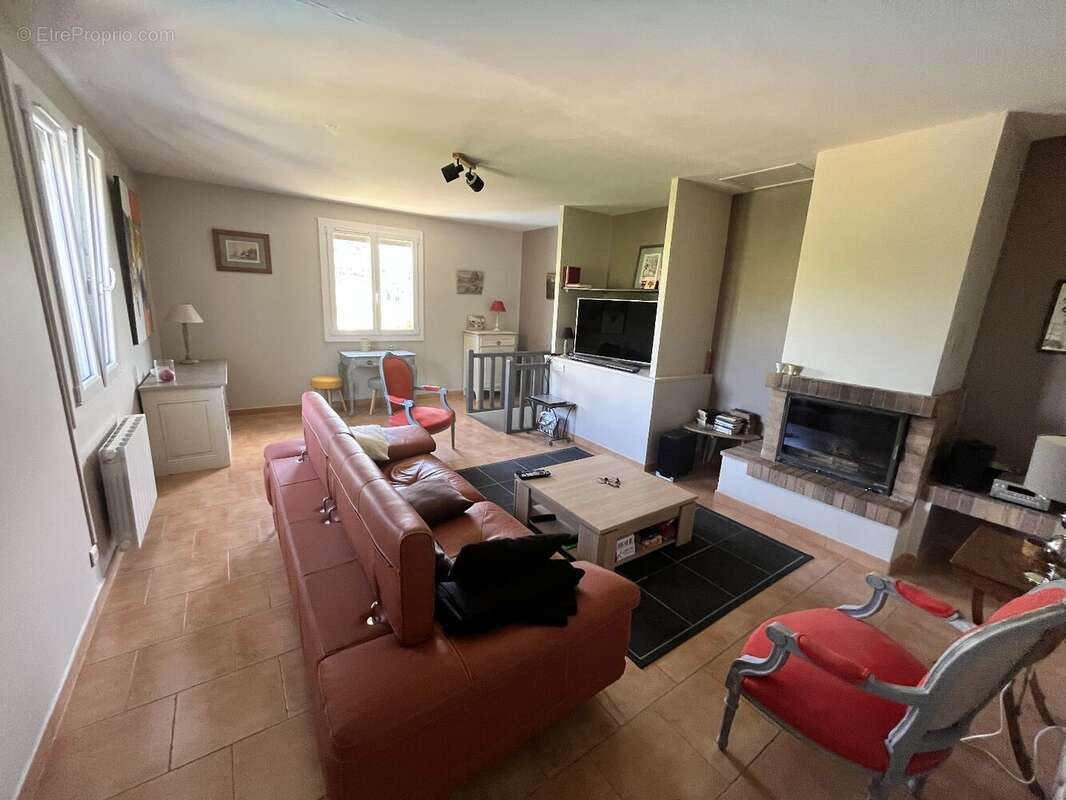 Maison à SAINT-HIPPOLYTE-DU-FORT