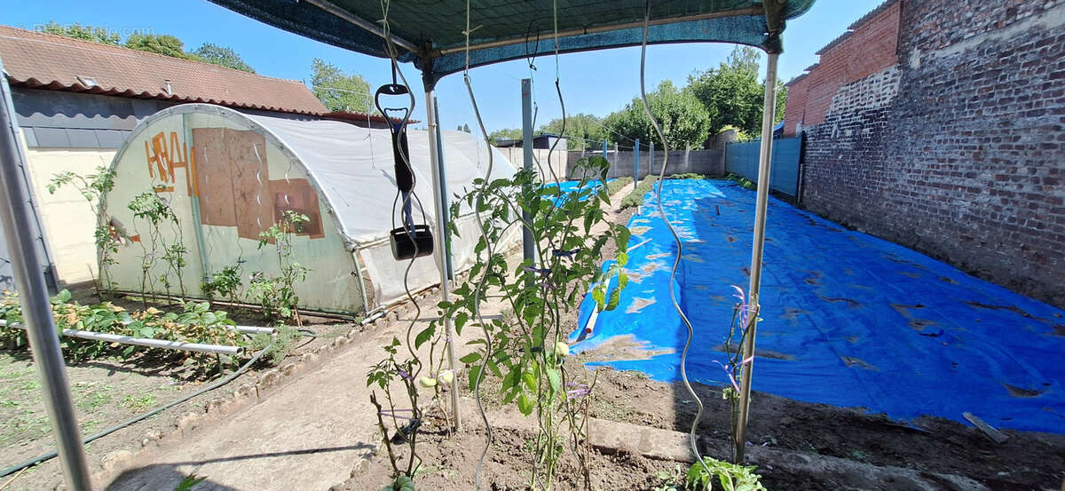 Maison à FRESNES-SUR-ESCAUT