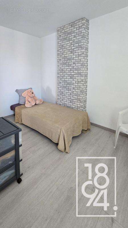 Maison à LEZIGNAN-CORBIERES