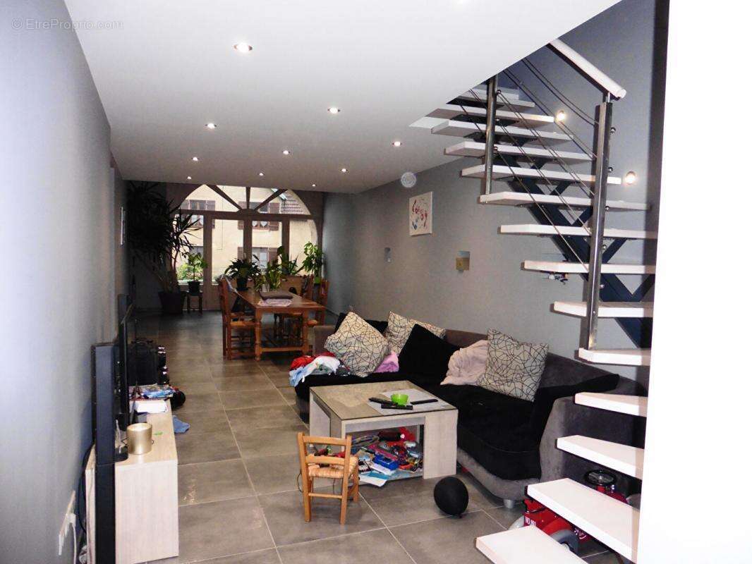 Maison à VILLERSEXEL