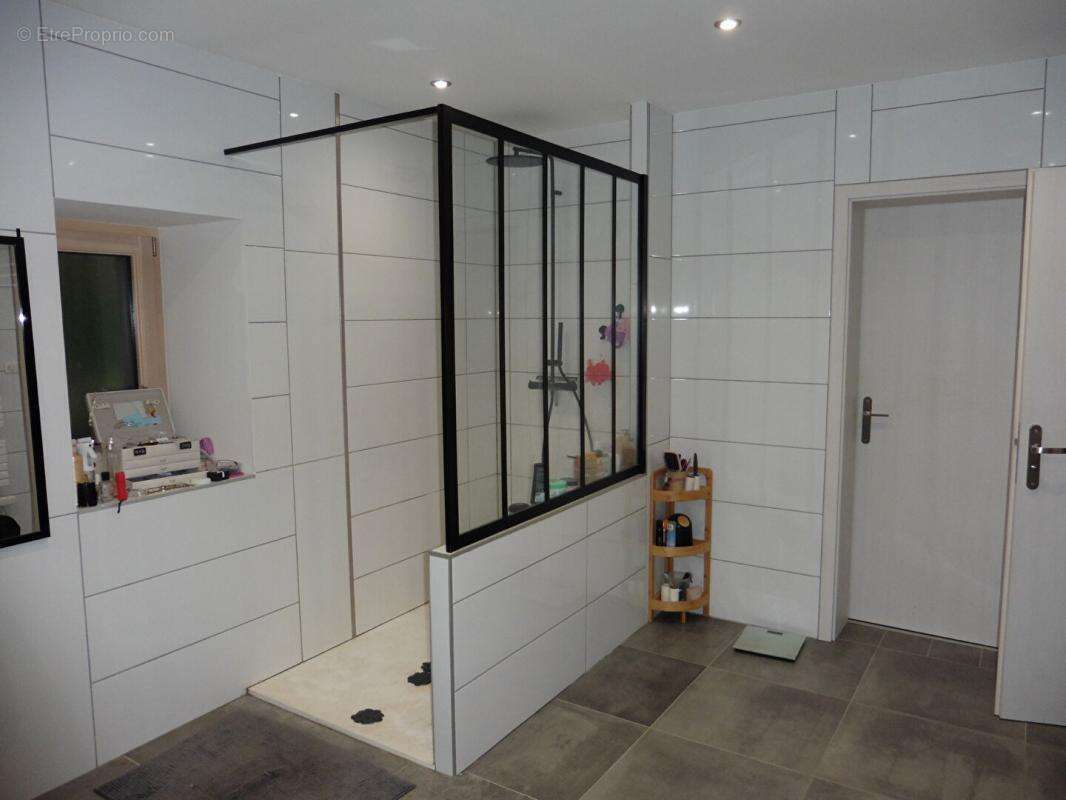 Maison à VILLERSEXEL