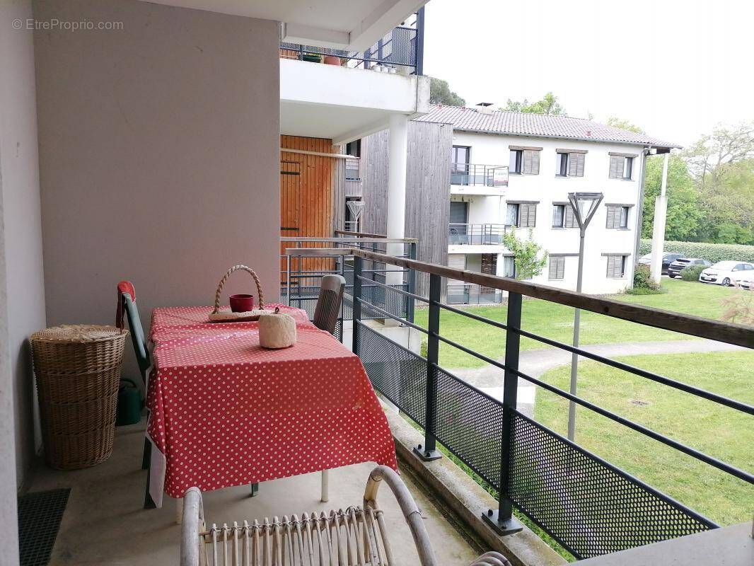 Appartement à SAINT-GENIES-BELLEVUE