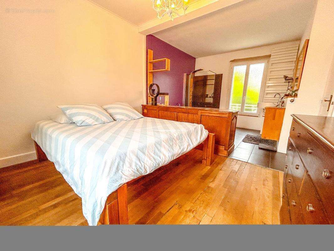 Maison à CHOISY-LE-ROI