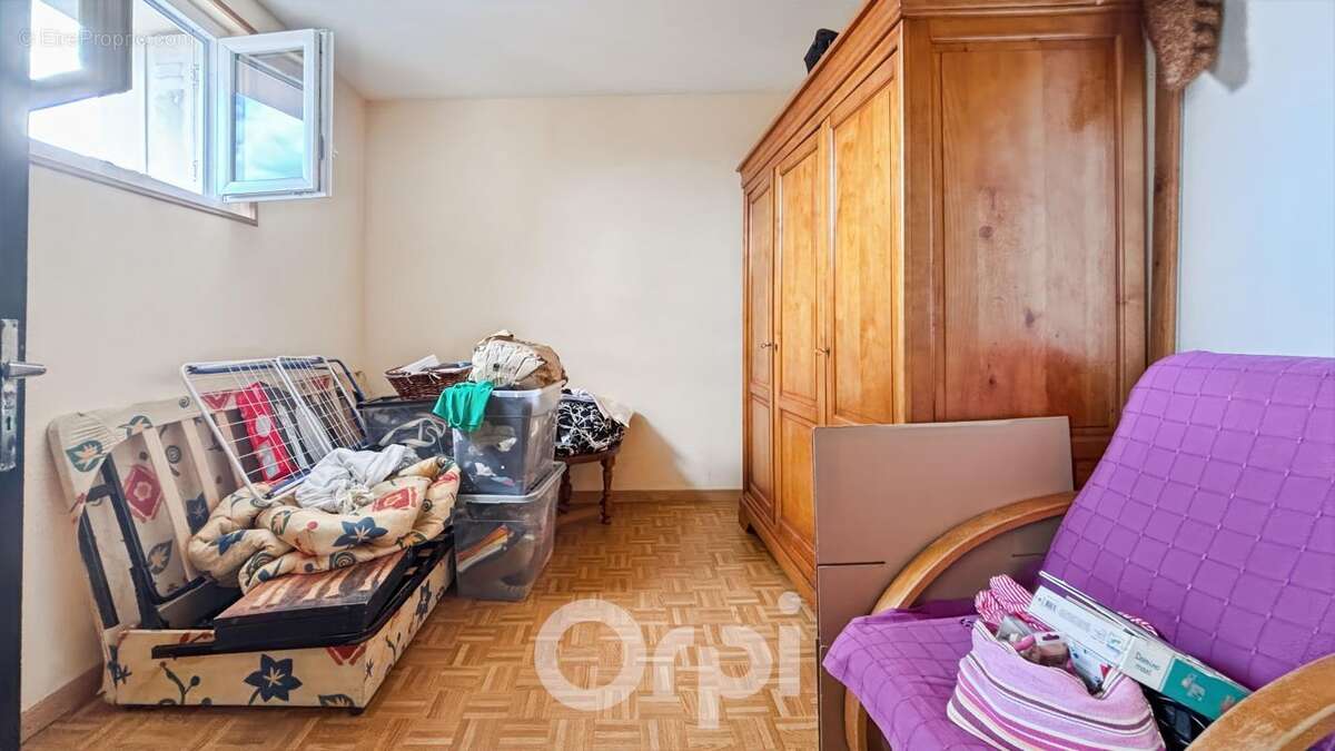 Maison à LA JONCHERE-SAINT-MAURICE