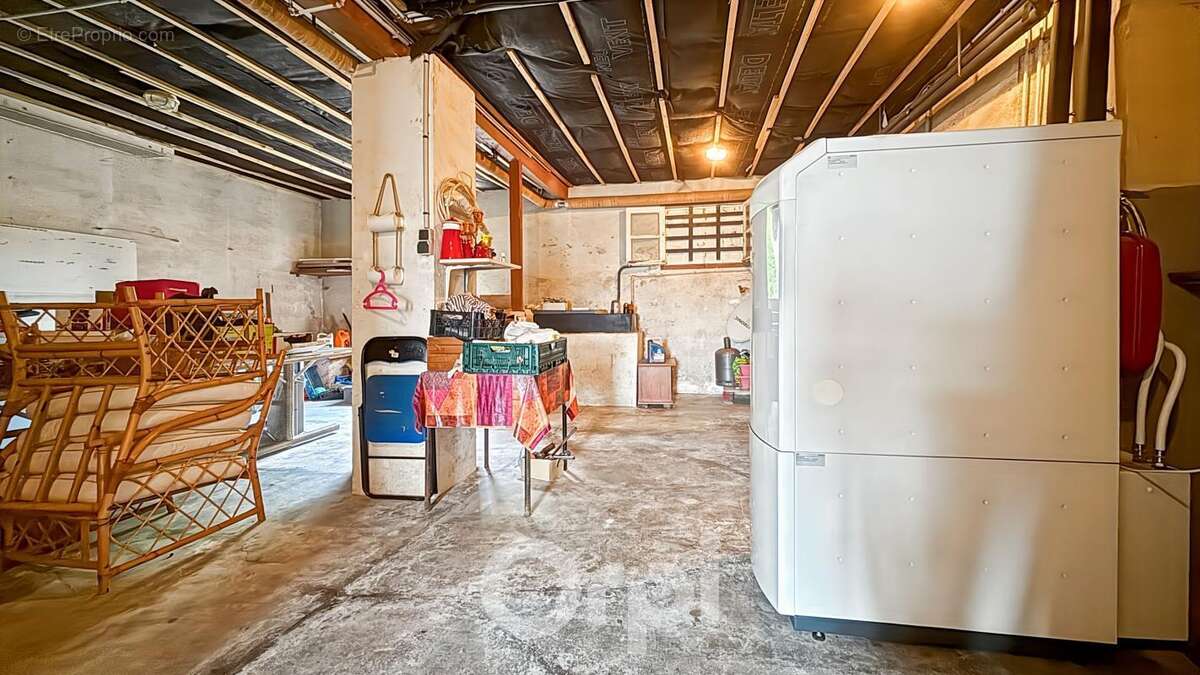 Maison à LA JONCHERE-SAINT-MAURICE