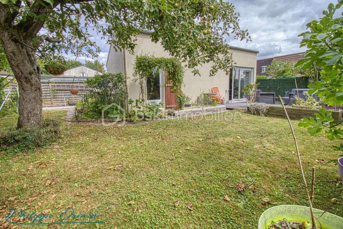 Maison à PUISEUX-EN-FRANCE