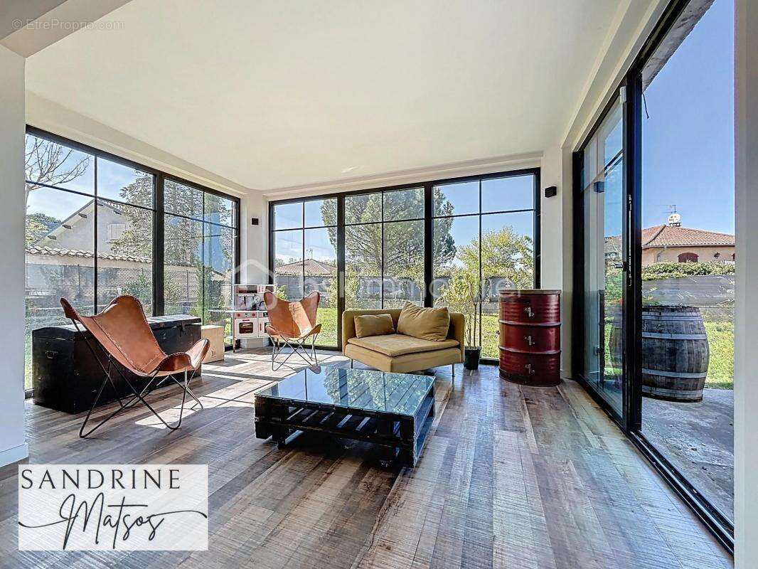 Maison à CHARVIEU-CHAVAGNEUX