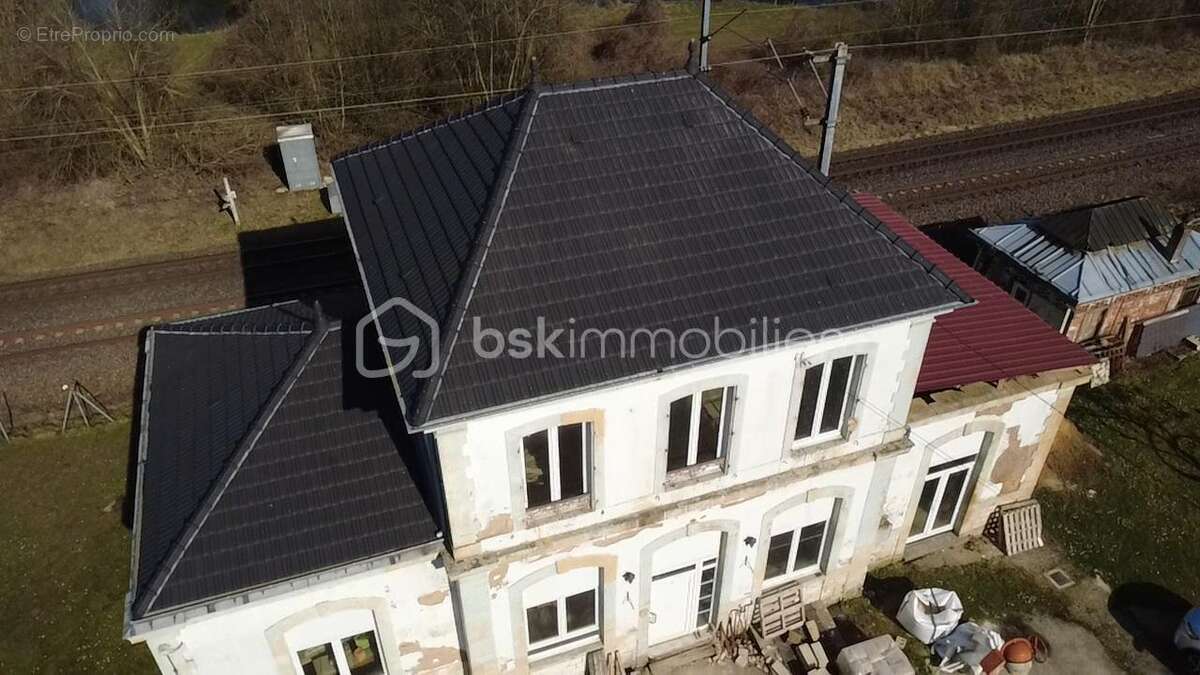 Maison à CHAUVENCY-LE-CHATEAU