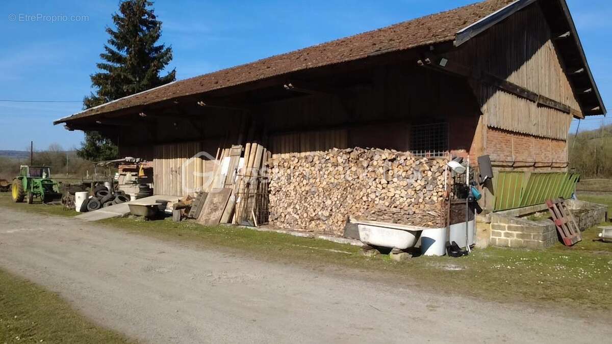 Maison à CHAUVENCY-LE-CHATEAU