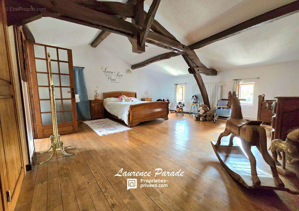 Maison à SAINT-MICHEL-DE-DOUBLE