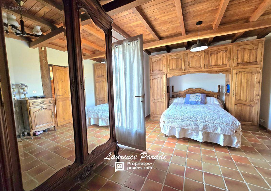 Maison à SAINT-MICHEL-DE-DOUBLE