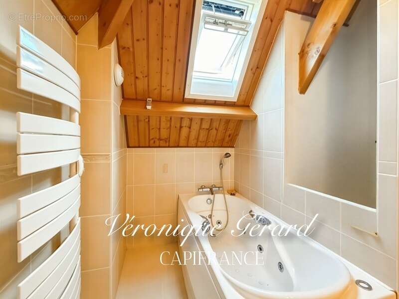 Maison à SAINT-MICHEL-DE-DOUBLE