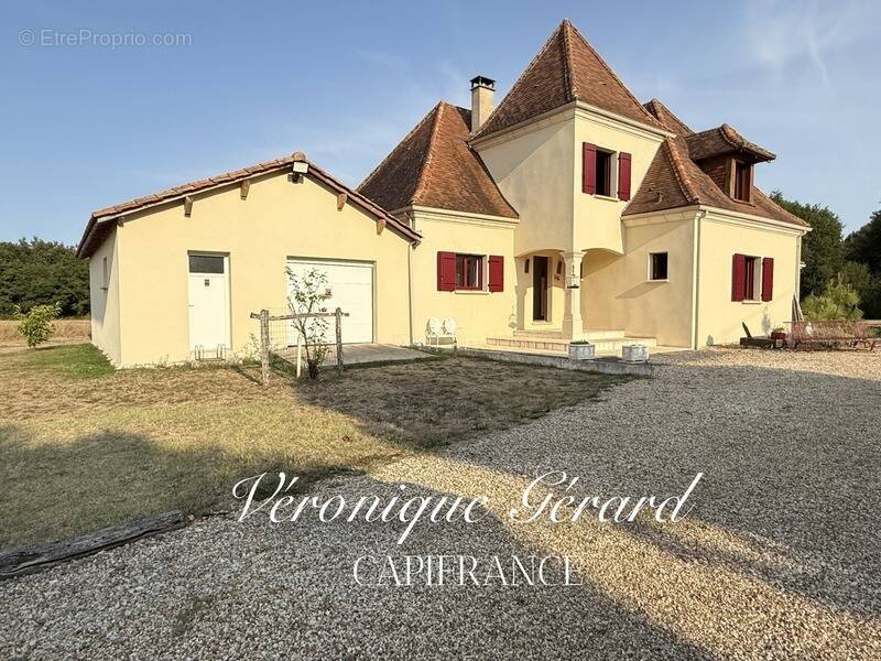 Maison à SAINT-MICHEL-DE-DOUBLE