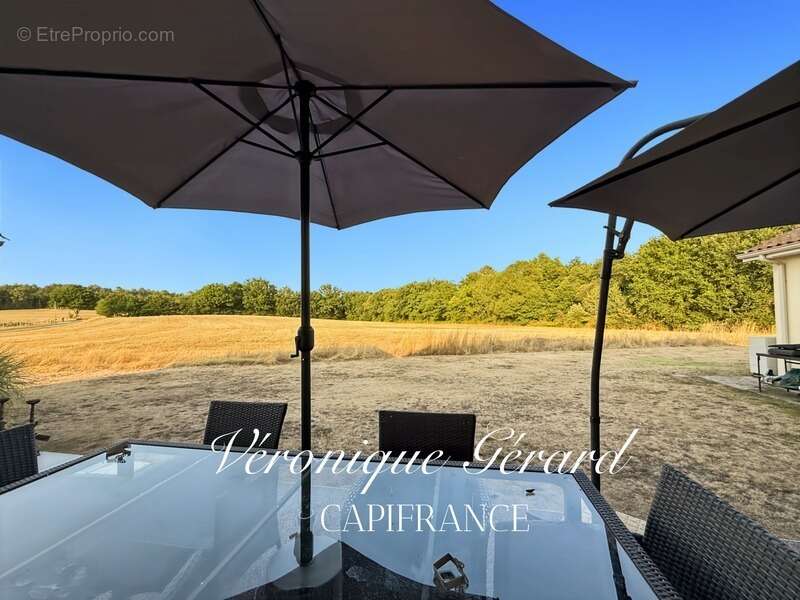 Maison à SAINT-MICHEL-DE-DOUBLE