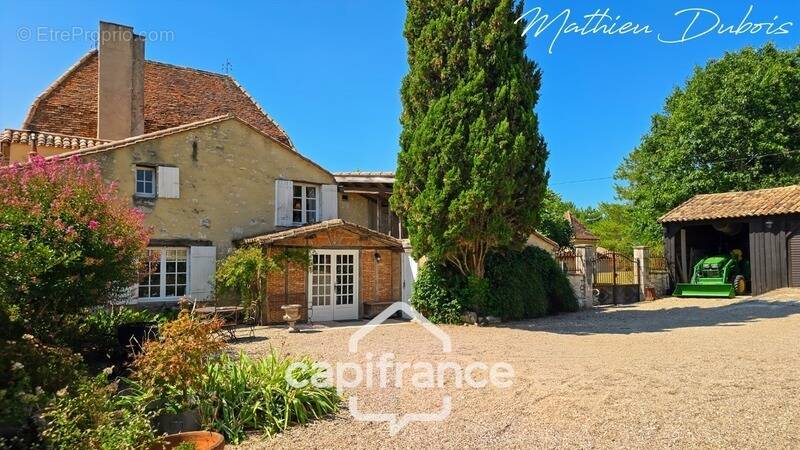 Maison à SAUSSIGNAC