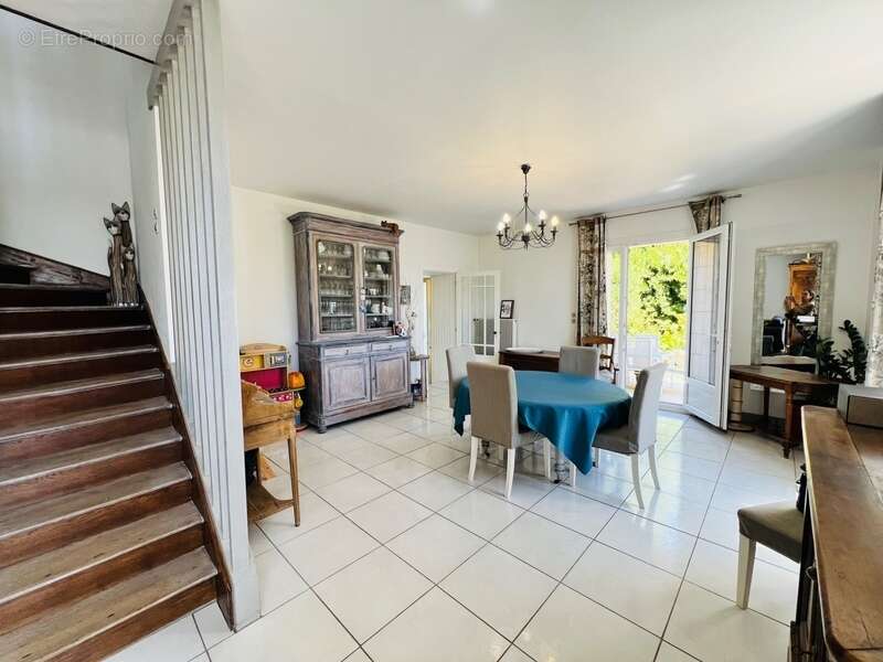 Maison à SAINT-JULIEN-L&#039;ARS