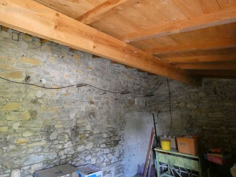 Maison à MOULES-ET-BAUCELS