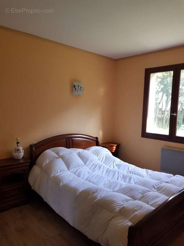 Maison à MOULES-ET-BAUCELS